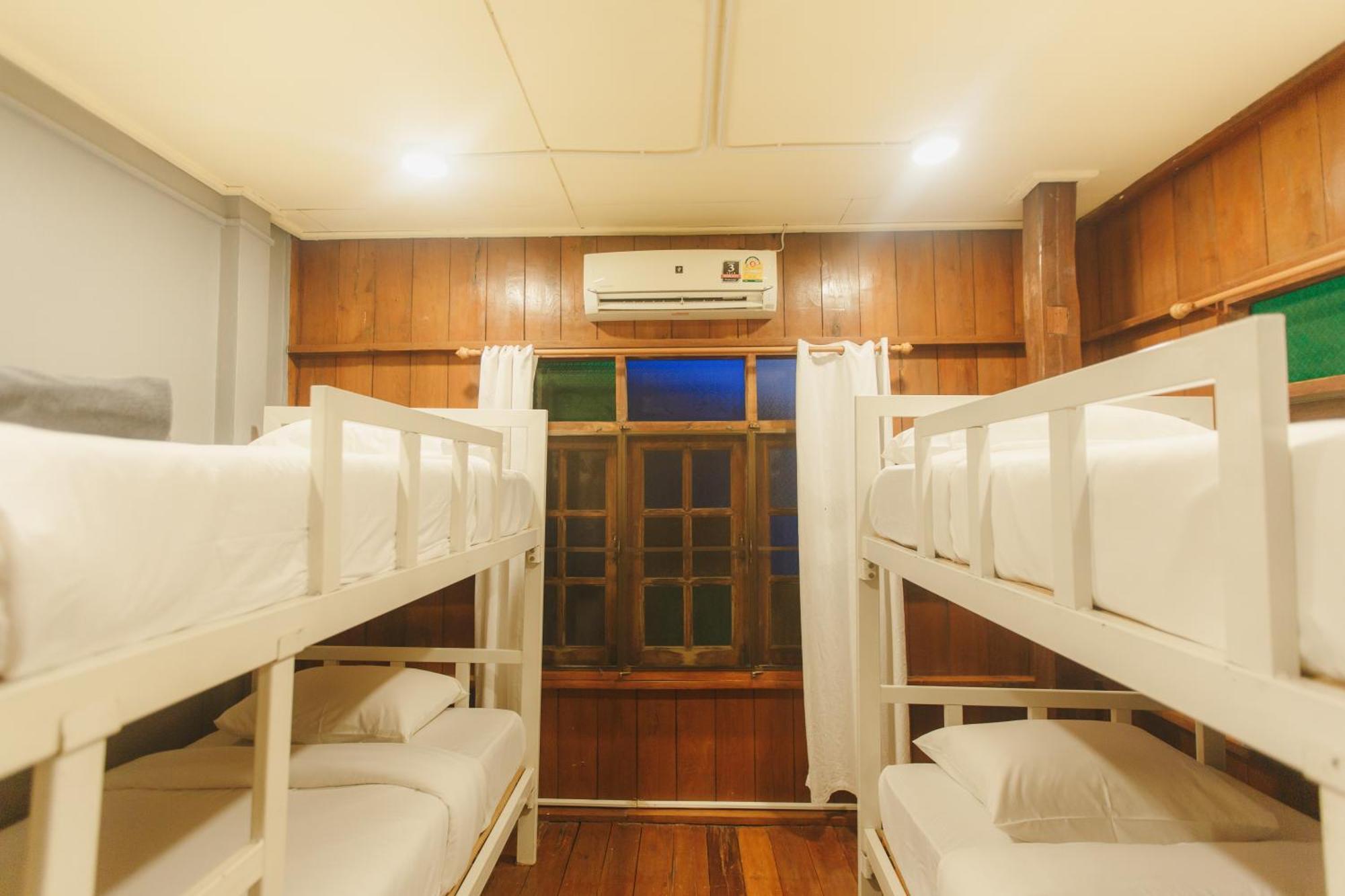 Agga Cnx Hostel Chiang Mai Eksteriør bilde