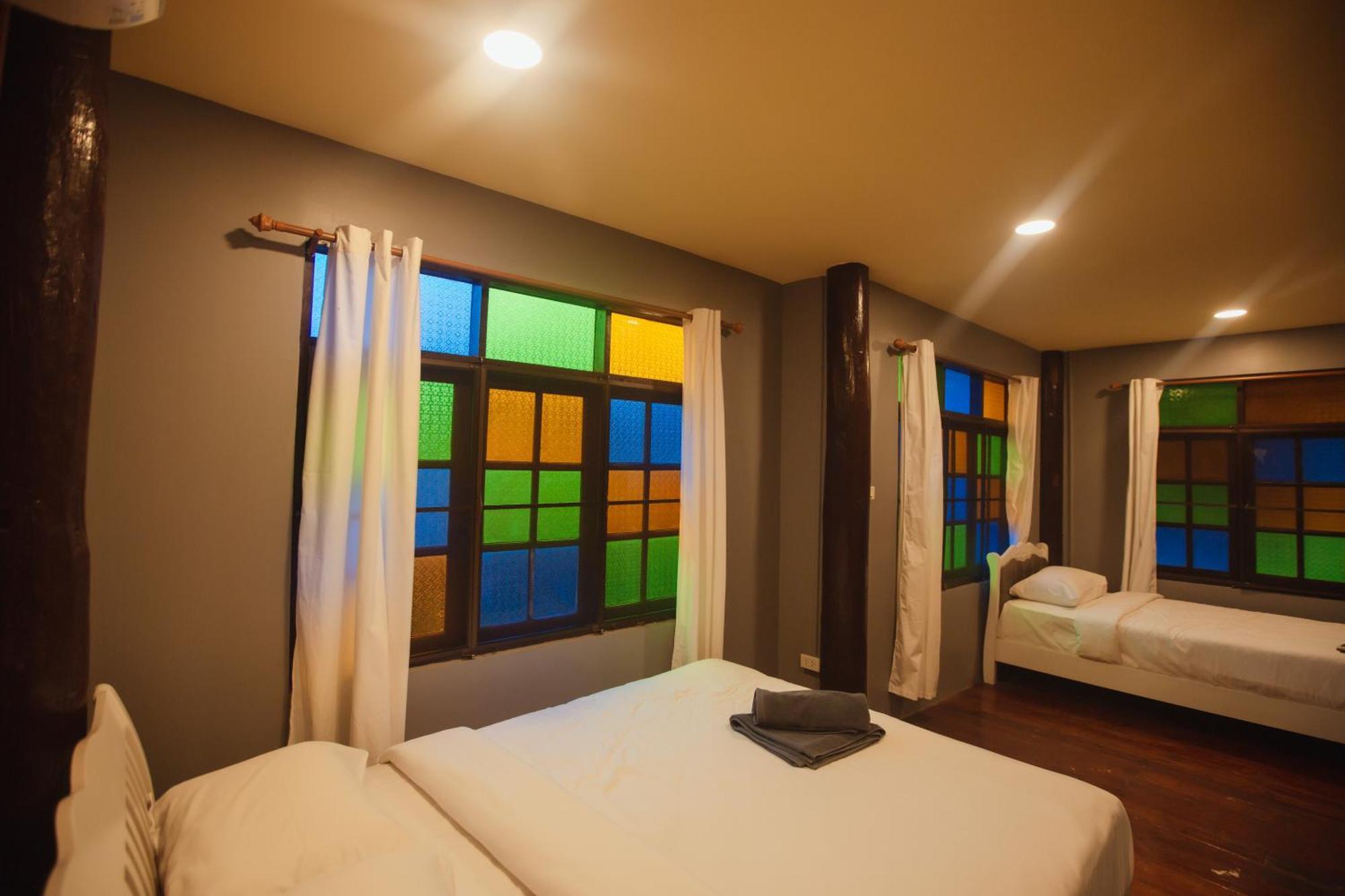 Agga Cnx Hostel Chiang Mai Eksteriør bilde