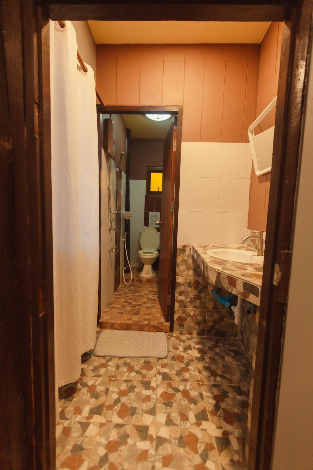 Agga Cnx Hostel Chiang Mai Eksteriør bilde