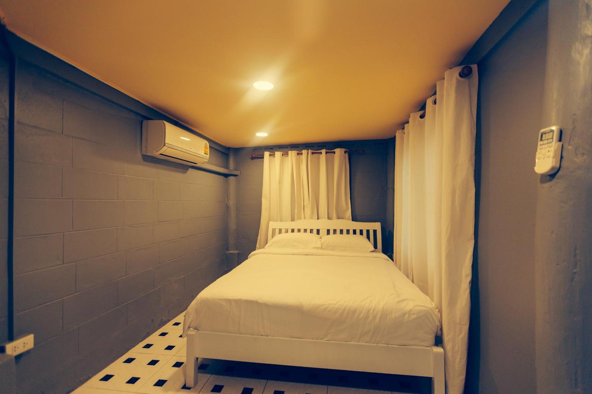 Agga Cnx Hostel Chiang Mai Eksteriør bilde