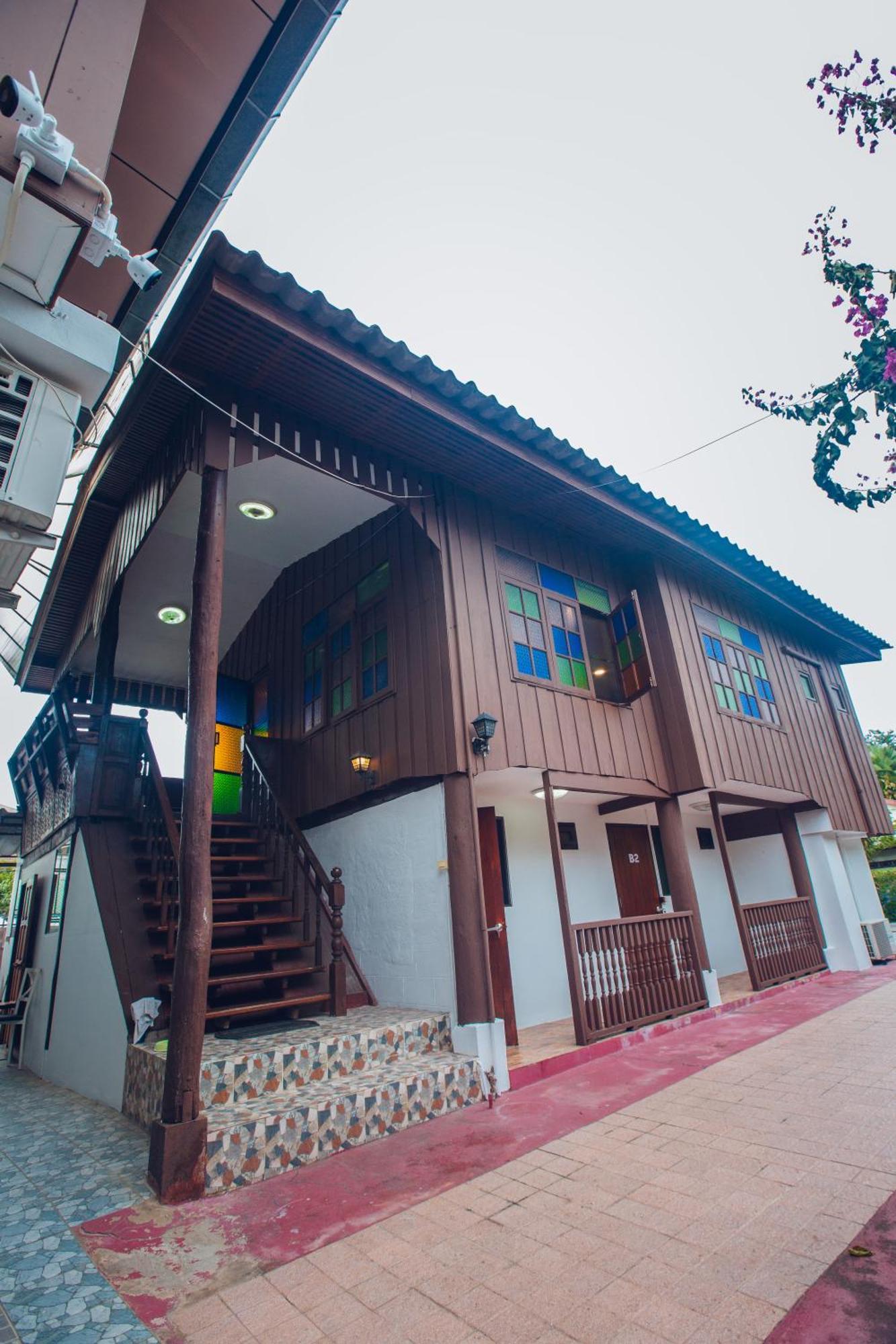 Agga Cnx Hostel Chiang Mai Eksteriør bilde