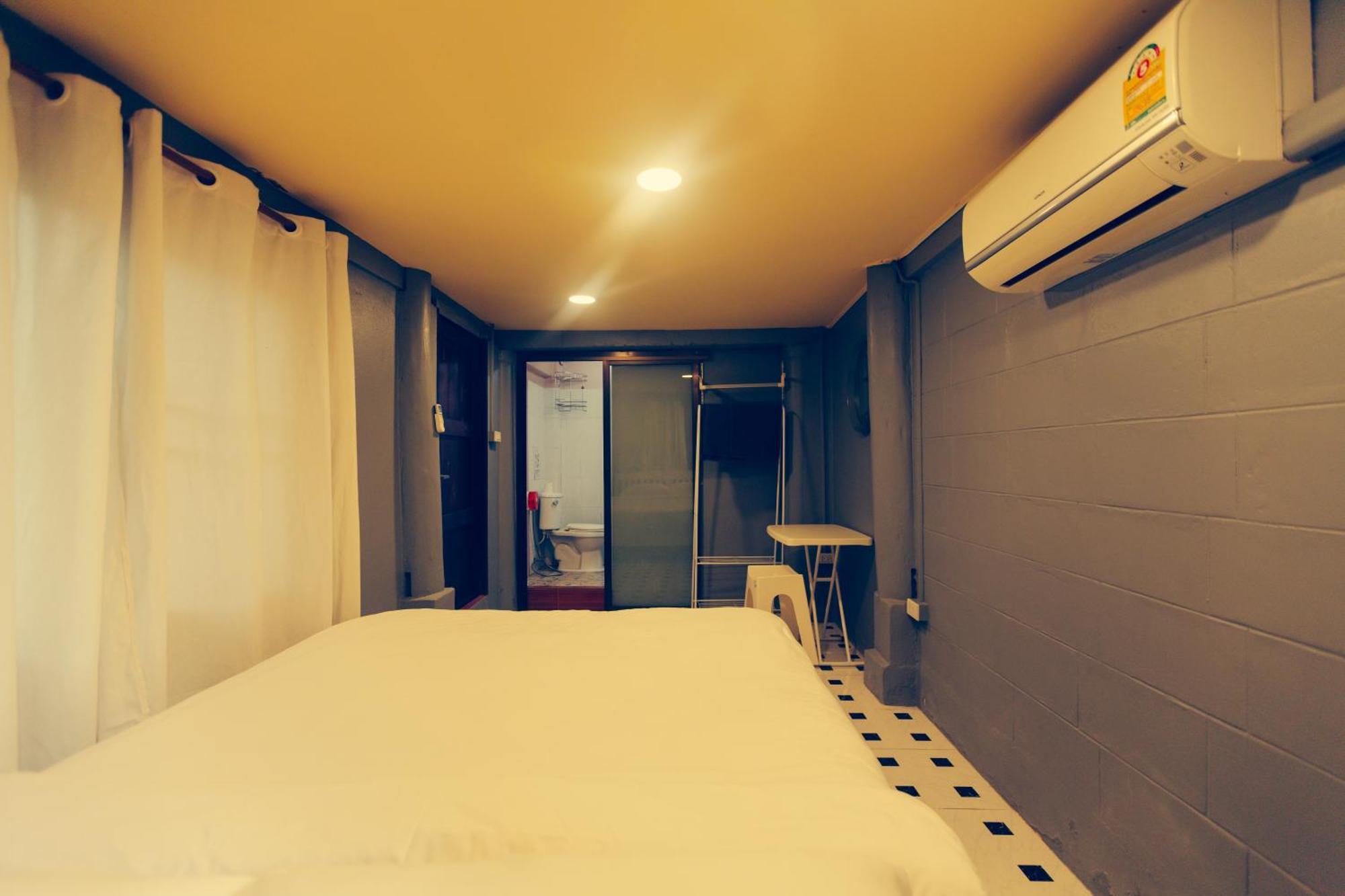 Agga Cnx Hostel Chiang Mai Eksteriør bilde